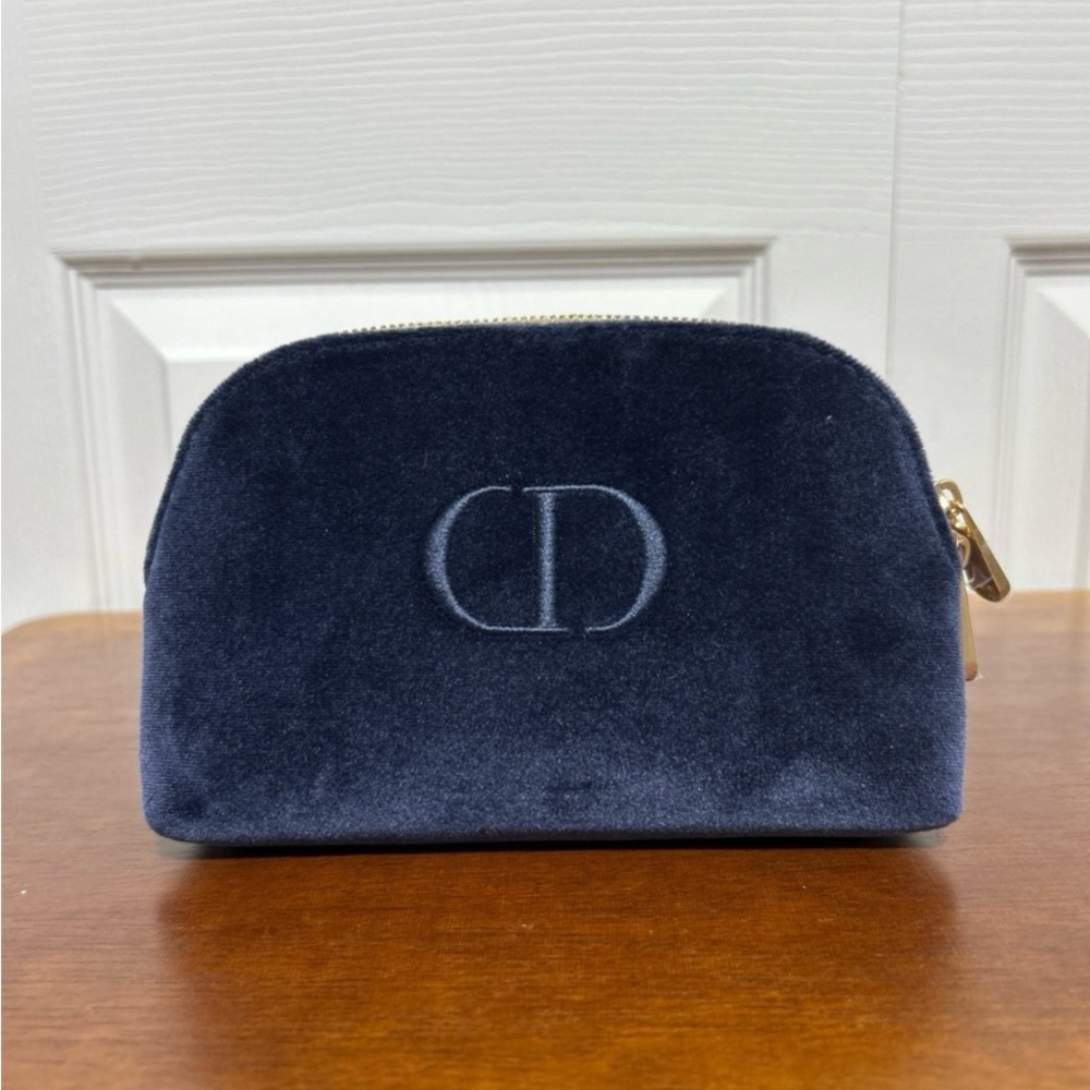 New Dior Beauty cosmetic pouch